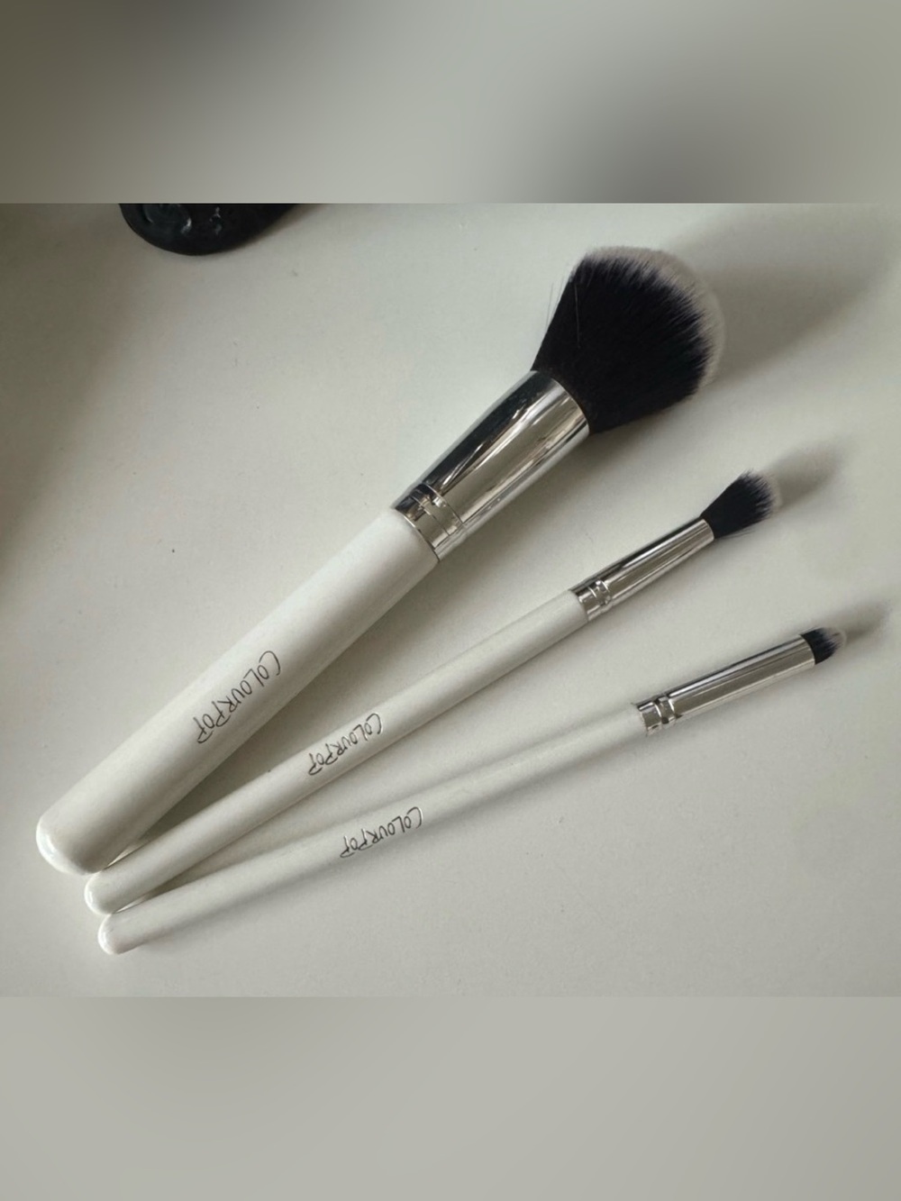 ColourPop Brush Set White Face Powder Eye Blending Pencil Brush Trio